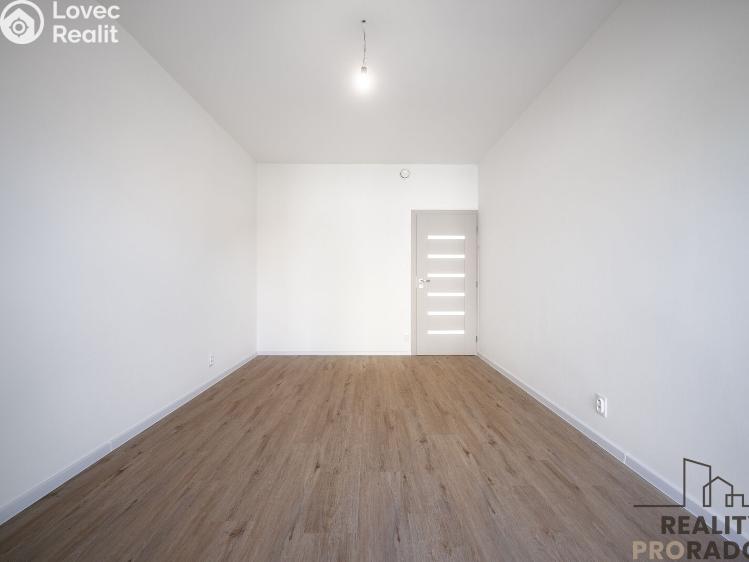 Prodej bytu 4+KK Ostopovice, B. Němcové 237/5 č. 19