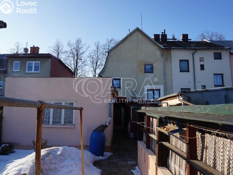 Продаж сімейного будинку Svitavy, Vítězná 1455/88 č. 22