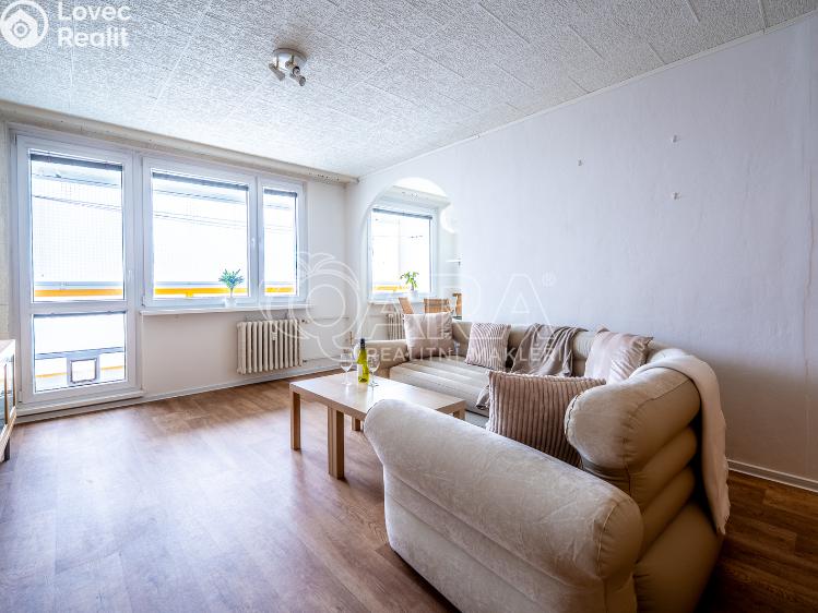 Pronájem bytu 3+KK Praha, Janského 2417/27 č. 4