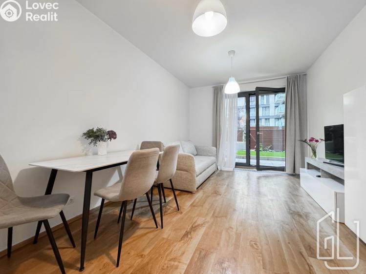 Sale apartment 2+KK Praha, Olšanská 2898/4g č. 3