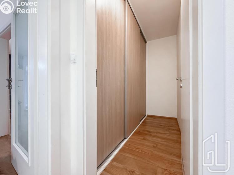 Sale apartment 2+KK Praha, Olšanská 2898/4g č. 7