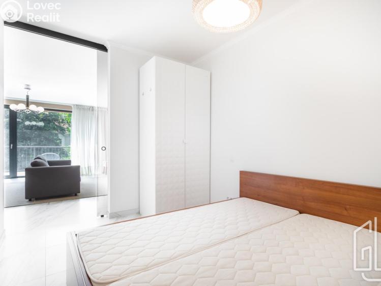 Pronájem bytu 2+KK Praha, Jinonická č. 7