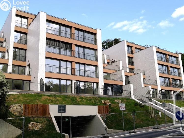 Pronájem bytu 2+KK Praha, Jinonická č. 17