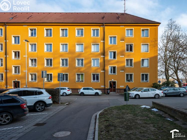 Pronájem bytu 2+1 Pardubice, S. K. Neumanna 2529 č. 8