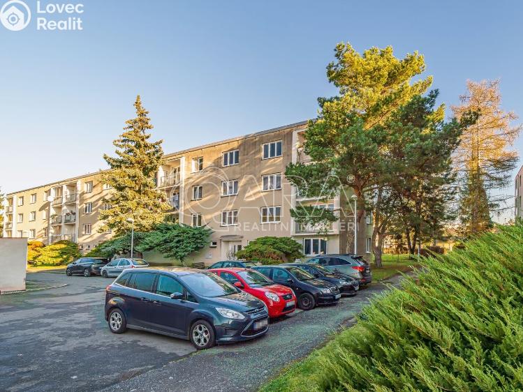 Pronájem bytu 3+1 Kralupy nad Vltavou, 28. října 486 č. 1