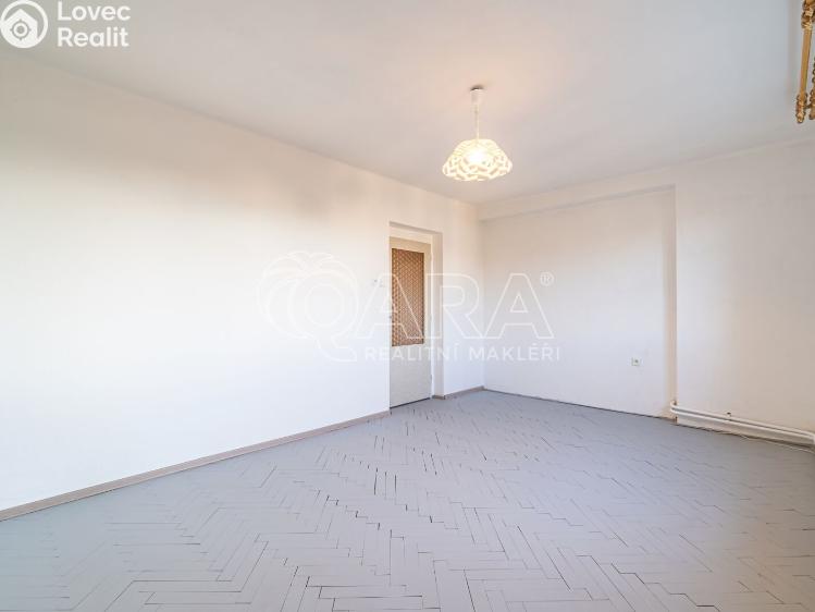 Pronájem bytu 3+1 Kralupy nad Vltavou, 28. října 486 č. 11