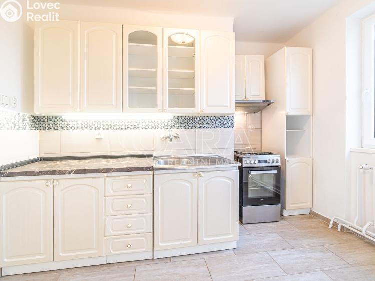 Pronájem bytu 3+1 Kralupy nad Vltavou, 28. října 486 č. 14