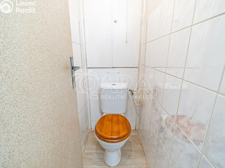 Pronájem bytu 3+1 Kralupy nad Vltavou, 28. října 486 č. 23