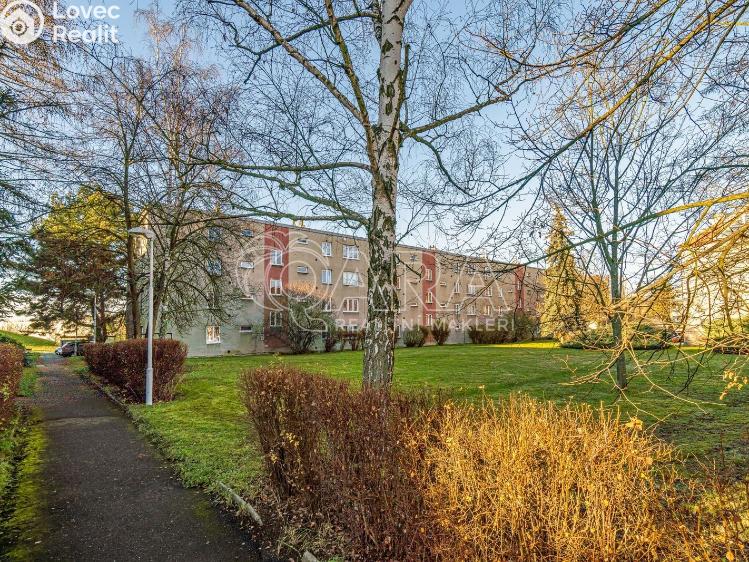 Pronájem bytu 3+1 Kralupy nad Vltavou, 28. října 486 č. 27