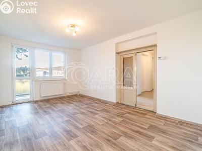 Pronájem bytu 3+1 Kralupy nad Vltavou, 28. října 486 č. 2