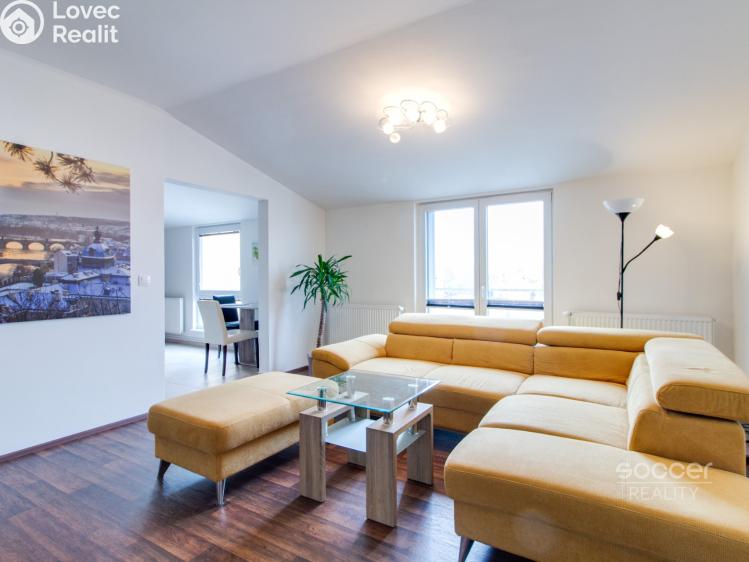 Pronájem bytu 3+1 Nupaky, U Školky č. 1