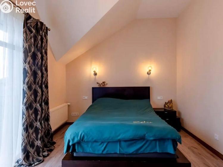 Prodej rodinného domu Praha, Hulická č. 1