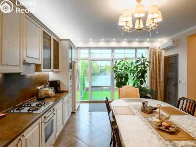 Prodej rodinného domu Praha, Hulická č. 2