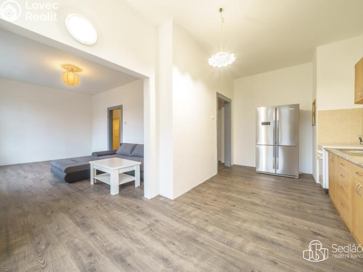 Prodej bytu 3+1 Karlovy Vary, Vítězná č. 3