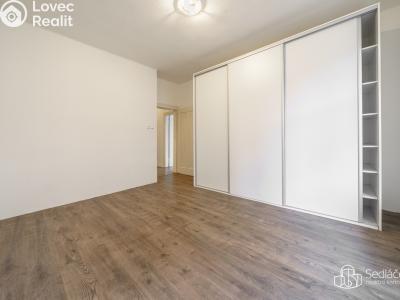 Sale apartment 3+1 Karlovy Vary, Vítězná č. 11