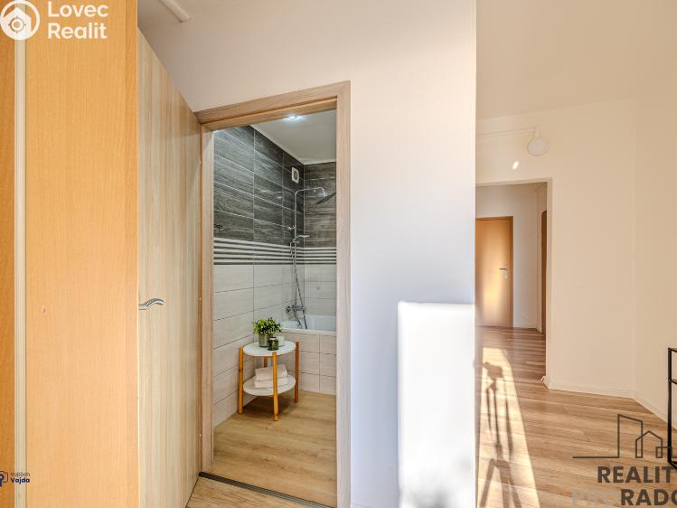 Sale apartment 3+1 Orlová, Adamusova 1249 č. 6