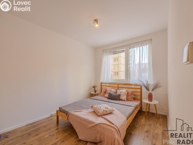 Sale apartment 3+1 Orlová, Adamusova 1249 č. 7