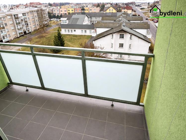 Pronájem bytu 1+1 Dobřany, Sokolovská 954 č. 9