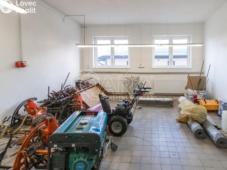 Prodej skladového prostoru Frenštát pod Radhoštěm, Martinská čtvrť 1698 č. 7