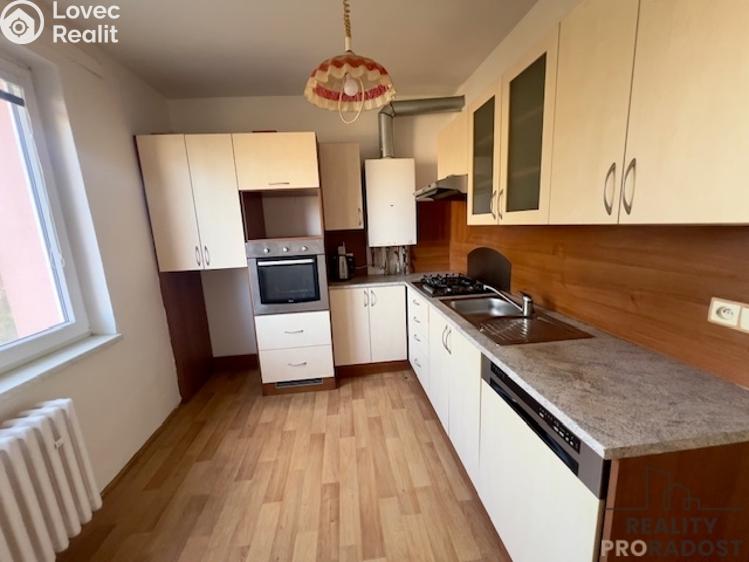 Prodej bytu 3+1 Hodonín, Erbenova č. 3