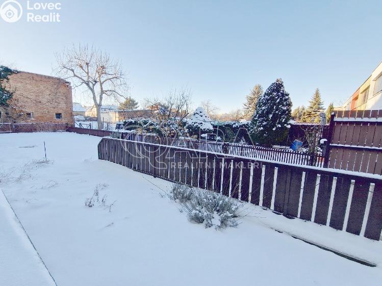 Pronájem bytu 1+KK Praha, Lukešova 1507/51 č. 9