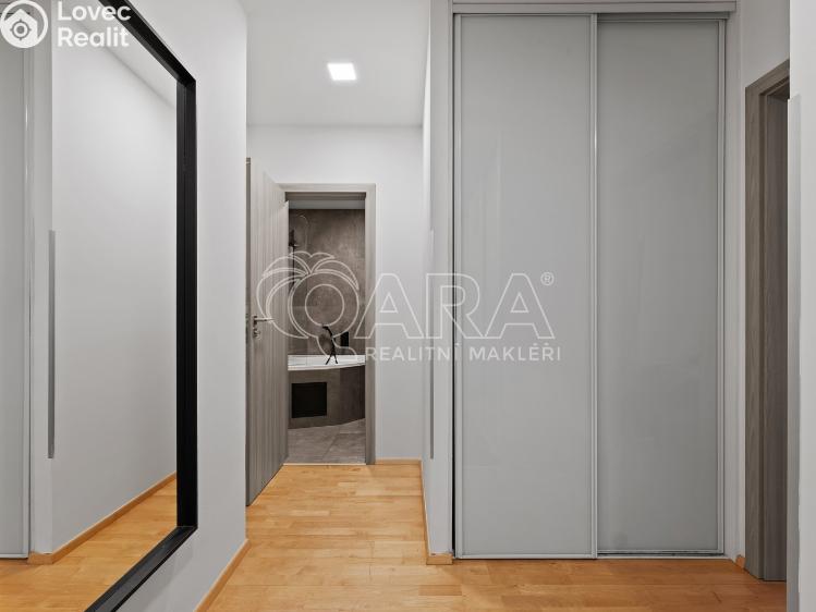 Продажа квартиры 3+KK Vestec, Ve Stromkách 377 č. 7