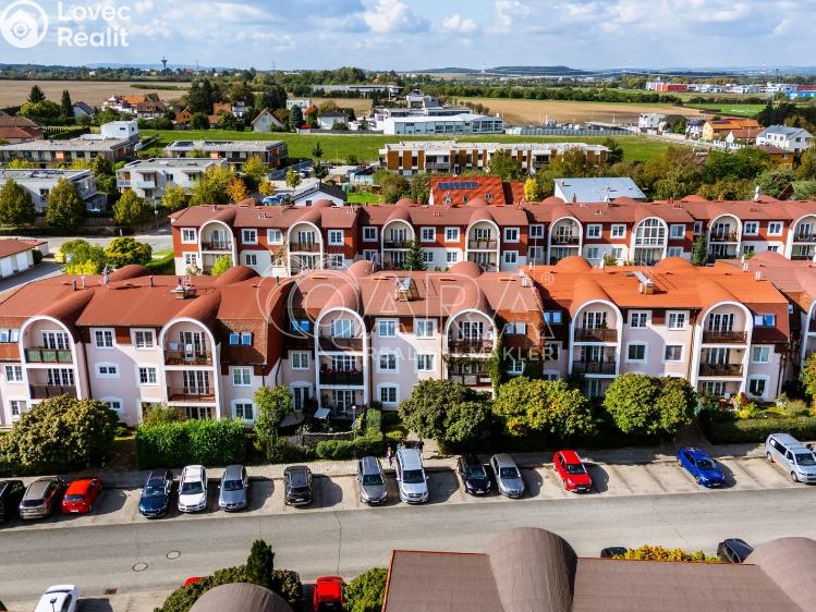 Продажа квартиры 3+KK Vestec, Ve Stromkách 377 č. 29