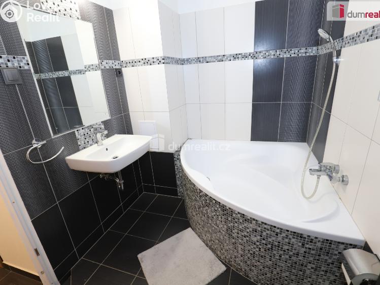 Rent apartment 2+1 Cheb, Vrchlického č. 12