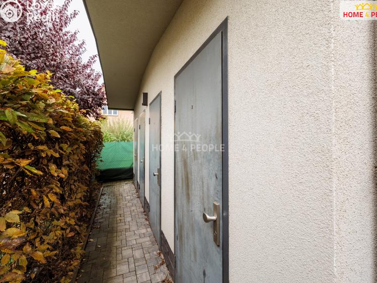 Продажа квартиры 4+KK Praha-Koloděje, Podzámecká č. 24