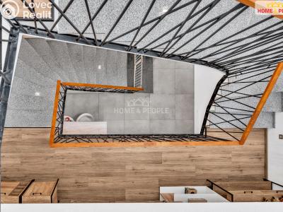 Продажа квартиры 4+KK Praha-Koloděje, Podzámecká č. 6