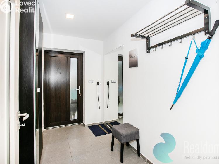 Продаж сімейного будинку Vitín č. 30