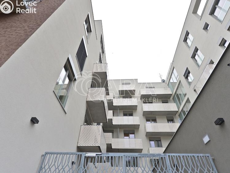 Pronájem bytu 2+KK Praha, Hartigova 2894/39 č. 3