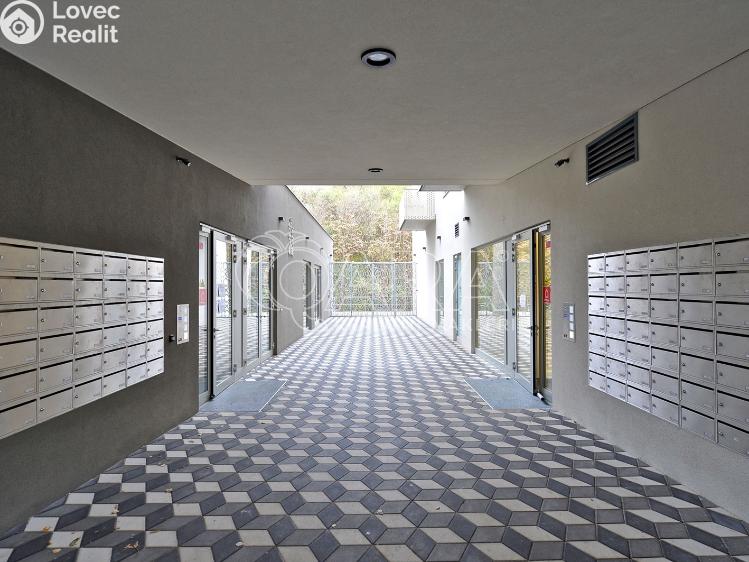 Pronájem bytu 2+KK Praha, Hartigova 2894/39 č. 25