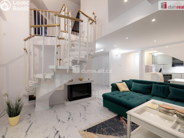 Sale apartment 5+KK Rakovník, Nádražní č. 1