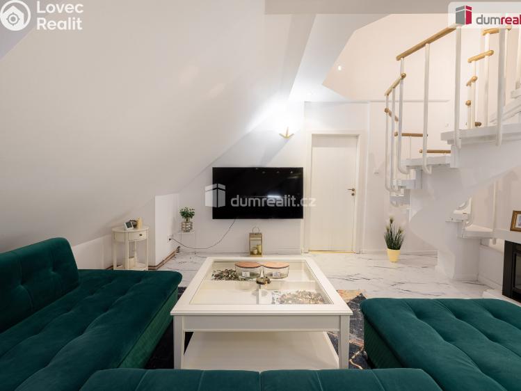 Sale apartment 5+KK Rakovník, Nádražní č. 2