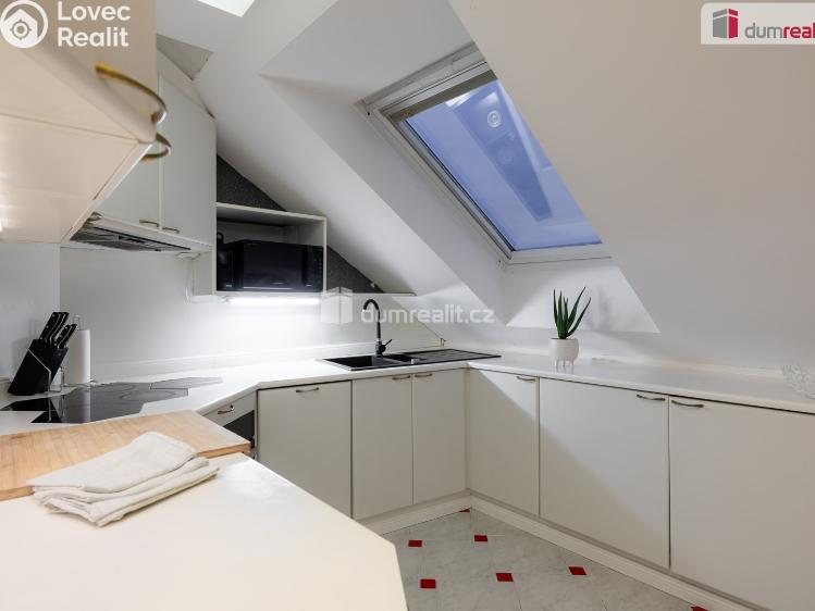 Sale apartment 5+KK Rakovník, Nádražní č. 9