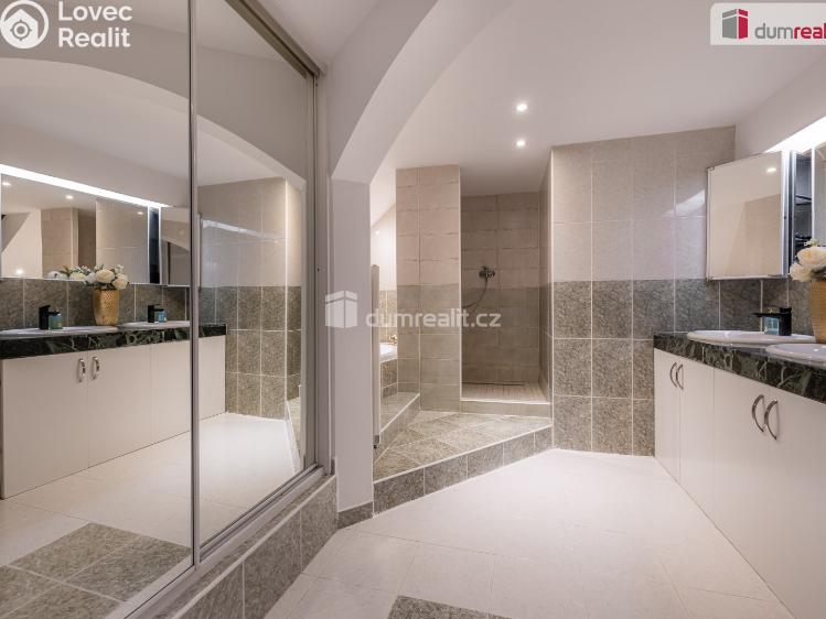 Sale apartment 5+KK Rakovník, Nádražní č. 10