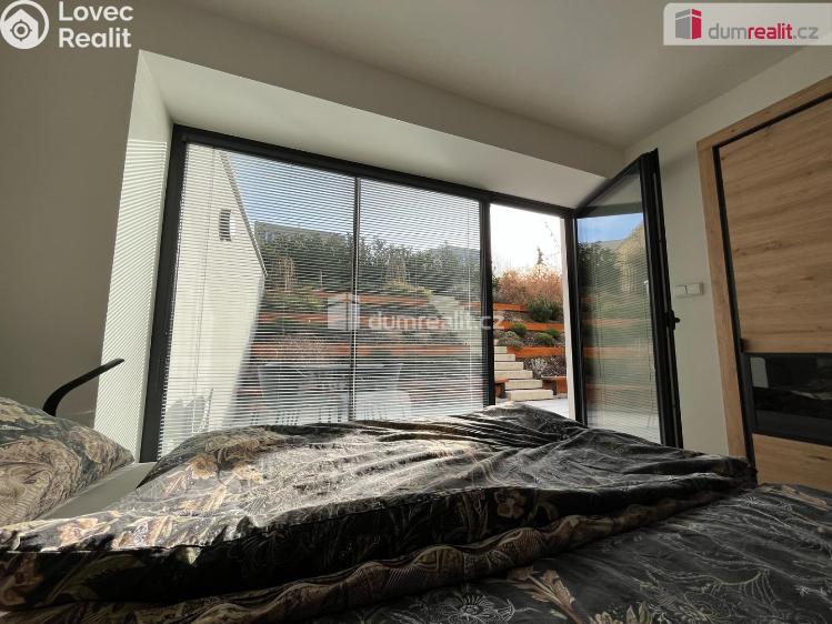 Pronájem bytu 1+KK Zlín, Sadová č. 4