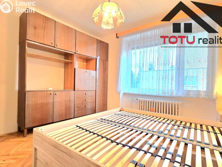 Prodej bytu 3+1 Jaroměř, Smetanova č. 9