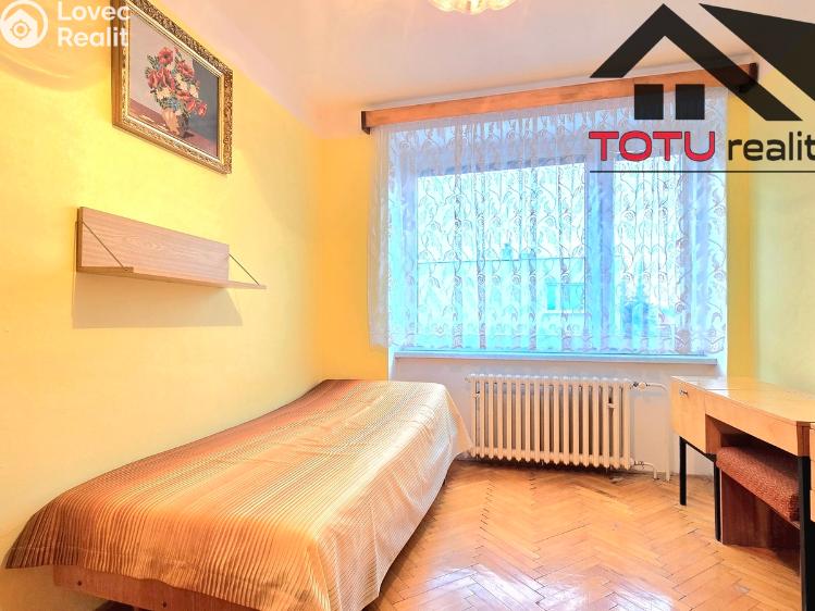 Prodej bytu 3+1 Jaroměř, Smetanova č. 10