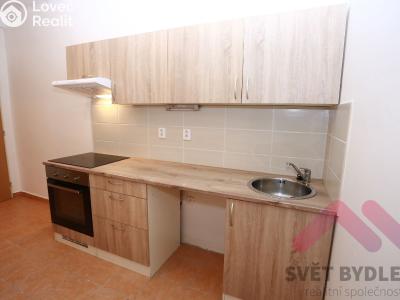 Аренда квартиры 2+1 Praha, Tolstého č. 5