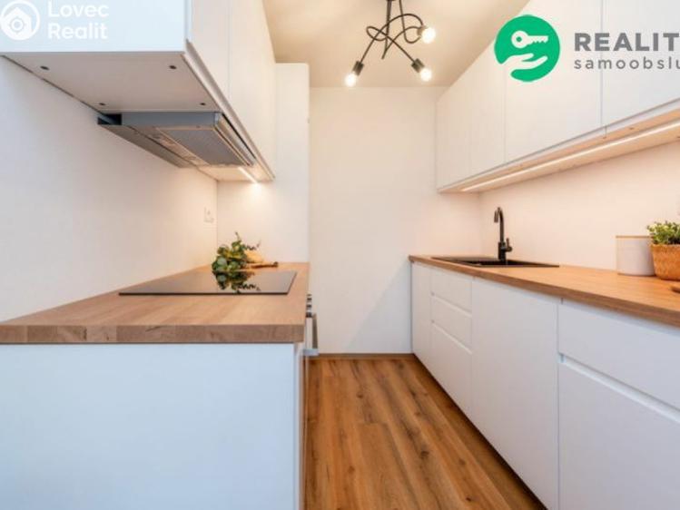 Оренда квартири 2+1 Ústí nad Labem, Dukelských hrdinů č. 1