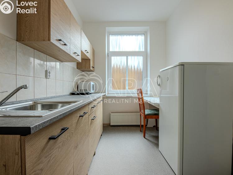 Аренда офисного помещения Vestec, Vestecká 541 č. 7