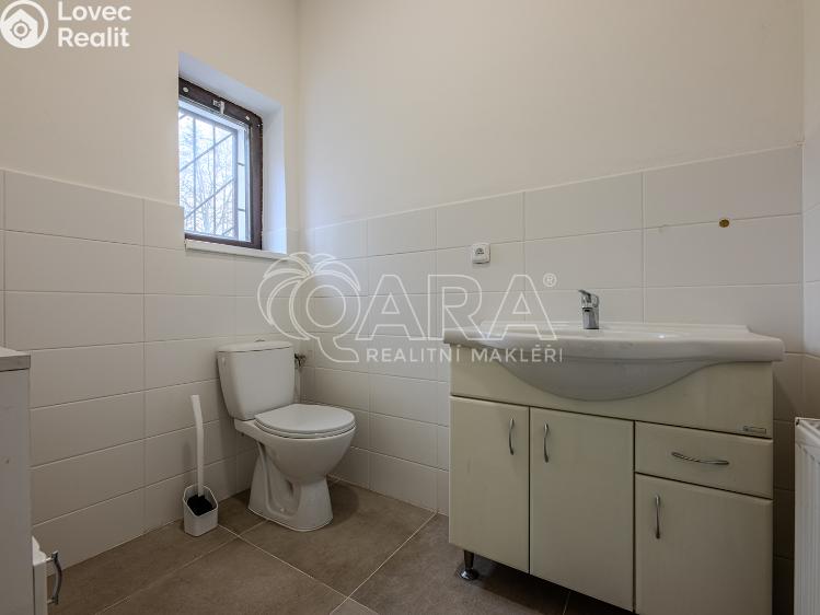 Аренда офисного помещения Vestec, Vestecká 541 č. 14