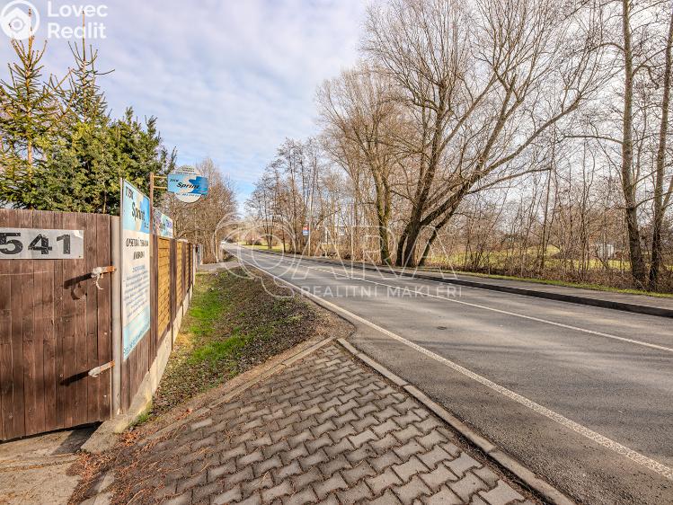 Pronájem kanceláře Vestec, Vestecká 541 č. 19