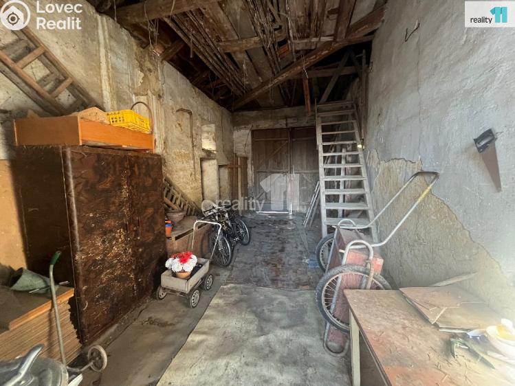 Prodej rodinného domu Čehovice č. 19