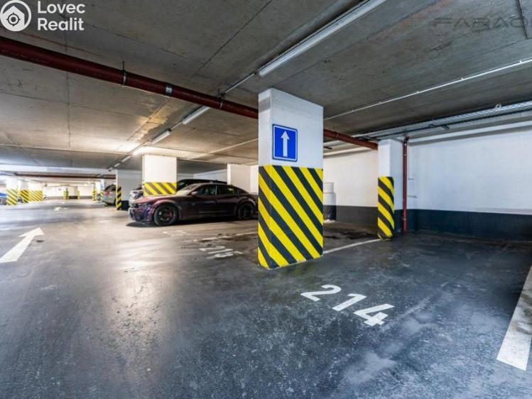 Prodej garáže Praha 2, Vinohrady, U Zvonařky č. 6