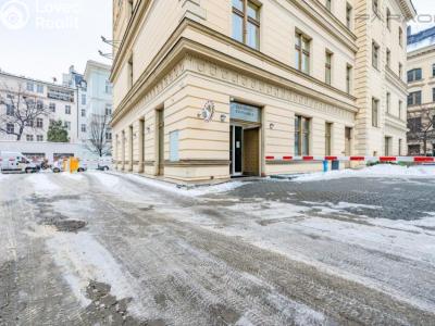 Prodej garáže Praha 2, Vinohrady, U Zvonařky č. 2