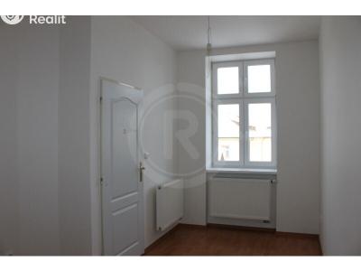 Pronájem bytu 3+1 České Budějovice, Karla IV. č. 5