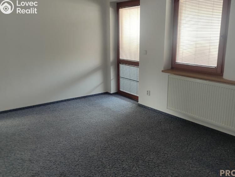 Pronájem bytu 3+1 Velké Meziříčí, Pod Hradbami č. 15